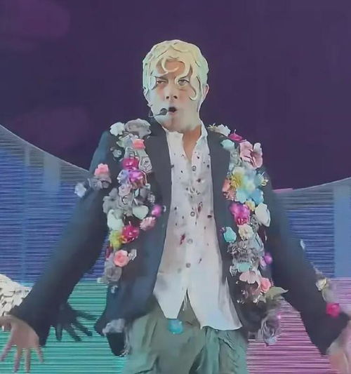 8月14日,郭富城引发网友热议